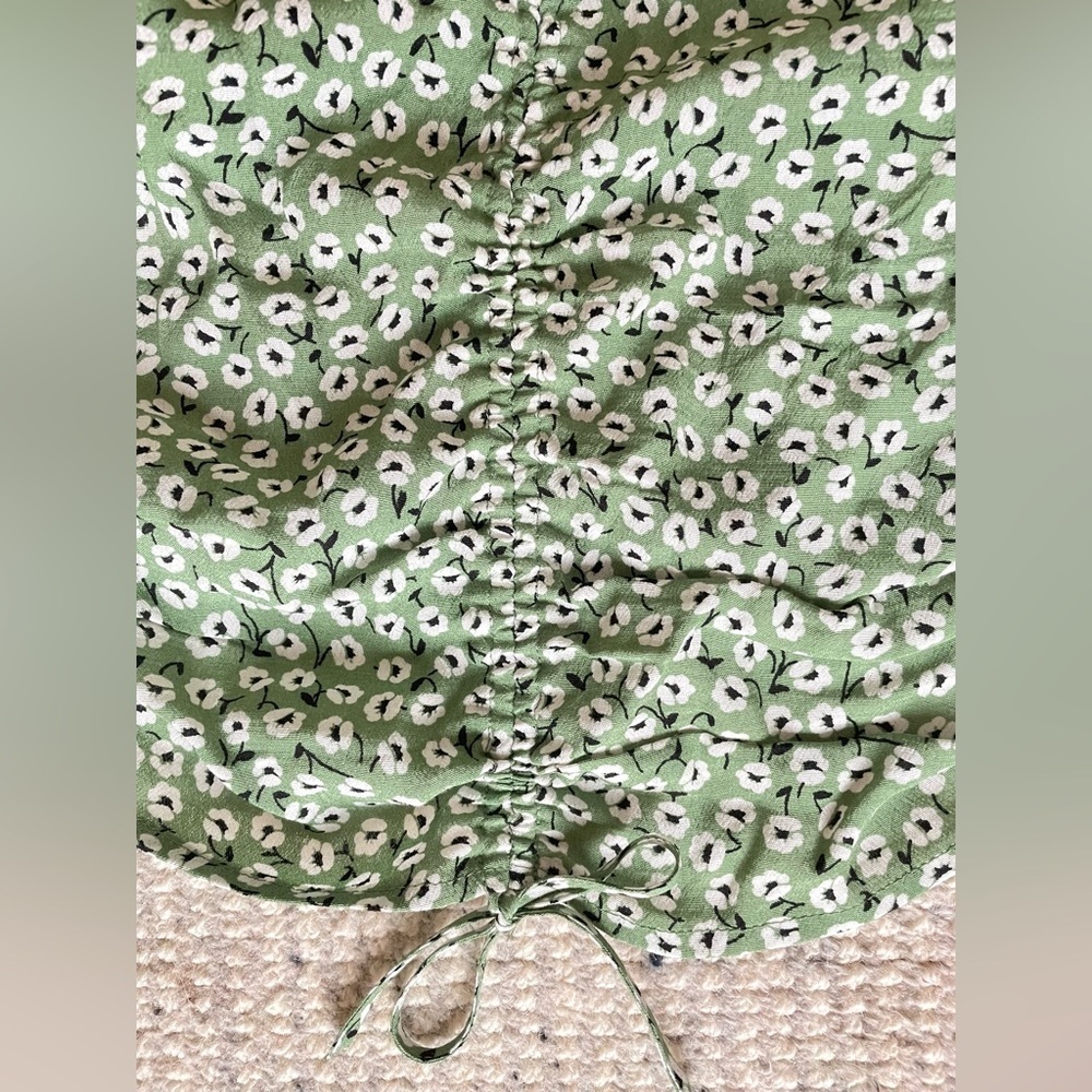 H&M Floral Print Puff Sleeve Top Size Small - Picture 5 of 5